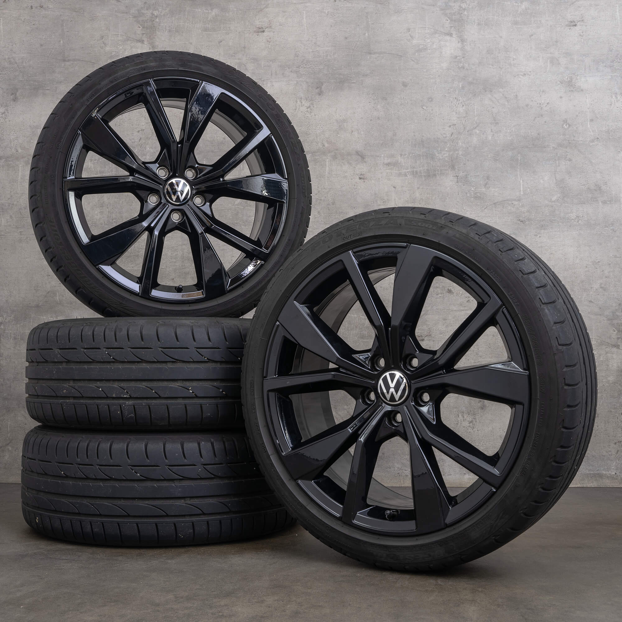 VW T-Roc A11 AC7 summer wheels 19 inch rims tires 2GA601025AK