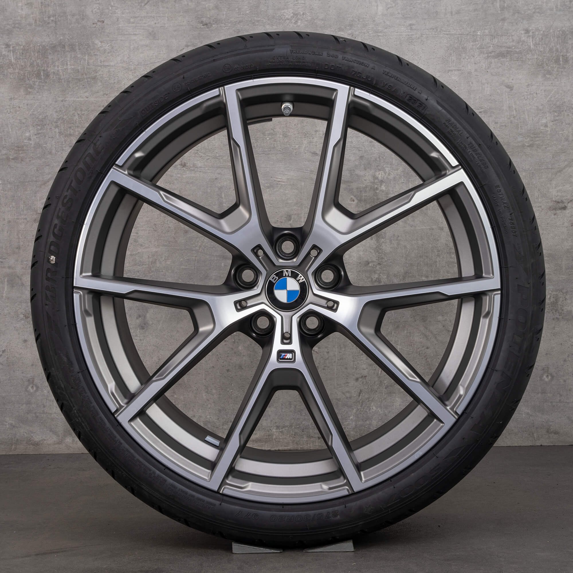 BMW 8 series G14 G15 summer wheels 20 inch tires rims 8072023 8072024