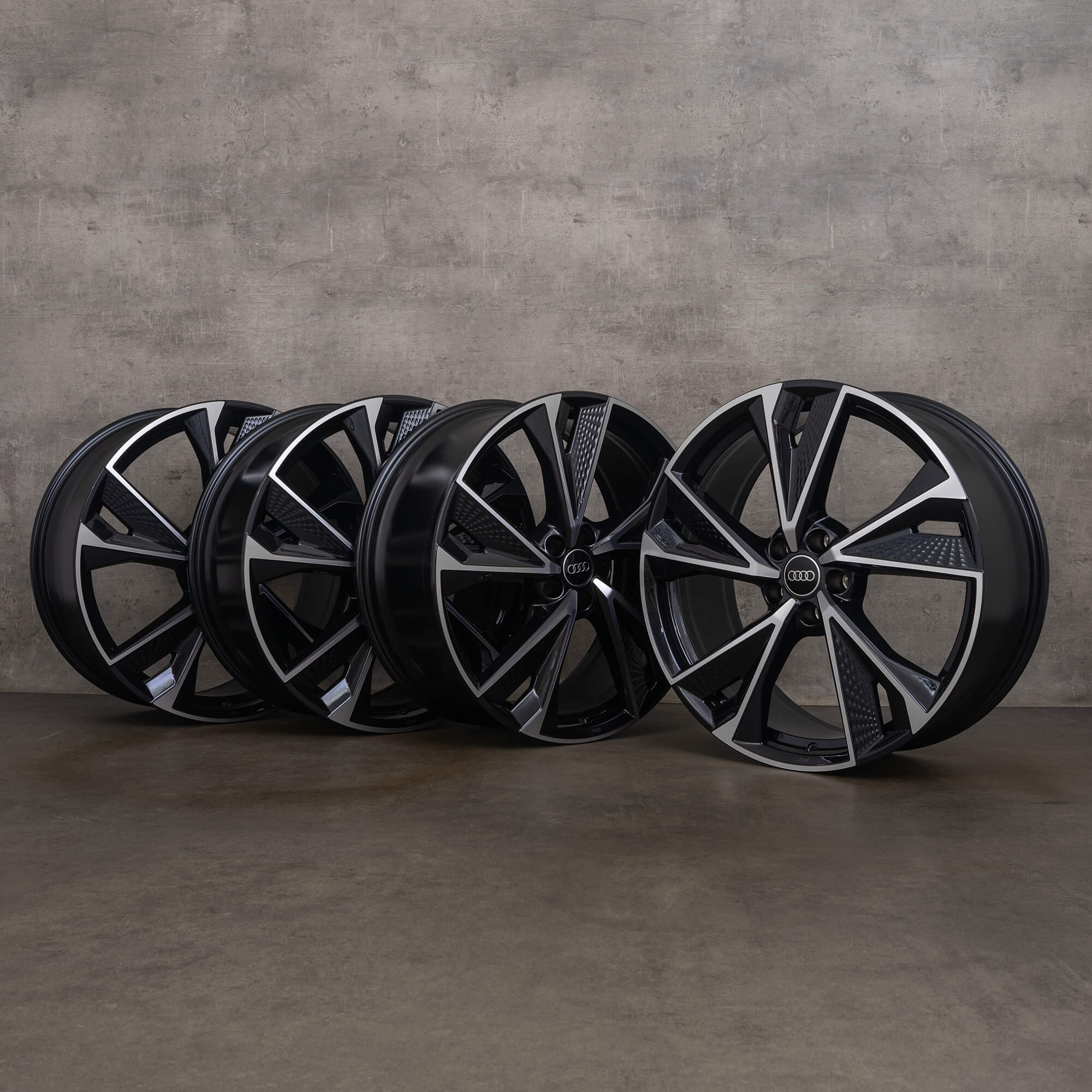 OEM Audi A6 S6 rims 21 inch 4K C8 4K0601025AS black high gloss NEW