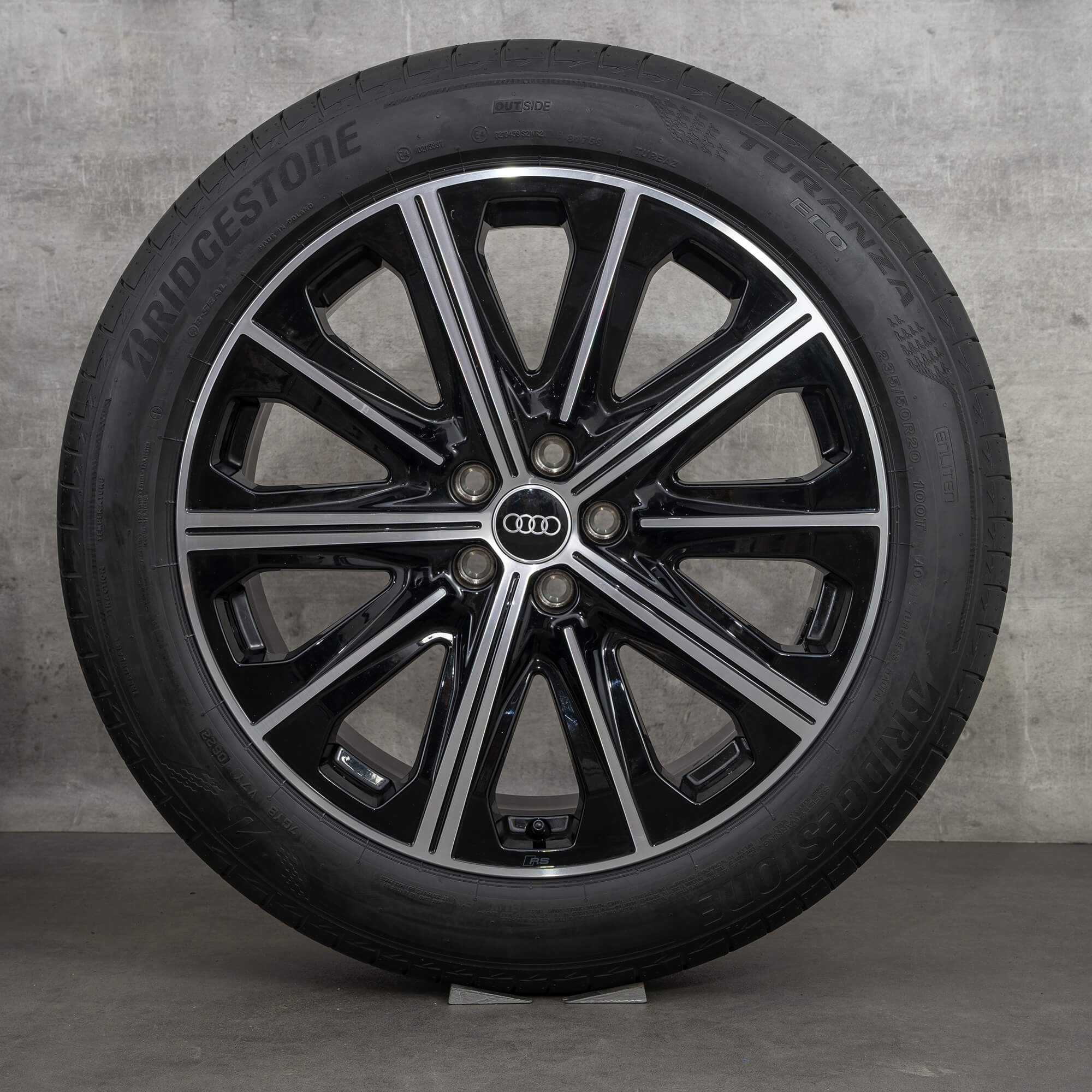 Audi 20 inch rims Q4 e-tron Sportback alloy summer tires wheels