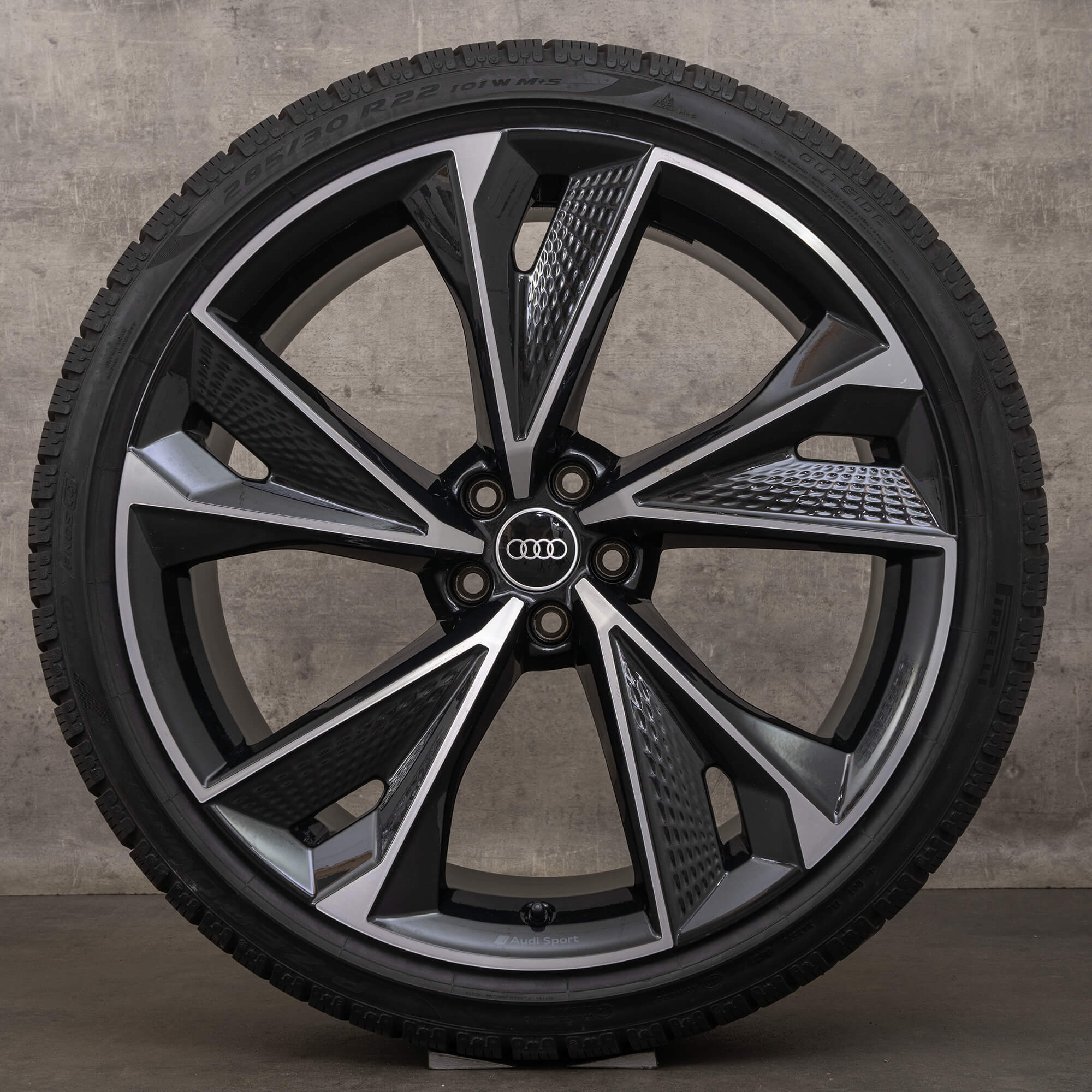 Original Audi RS6 RS7 4K C8 22 inch winter tires rims 4K0601025BC black