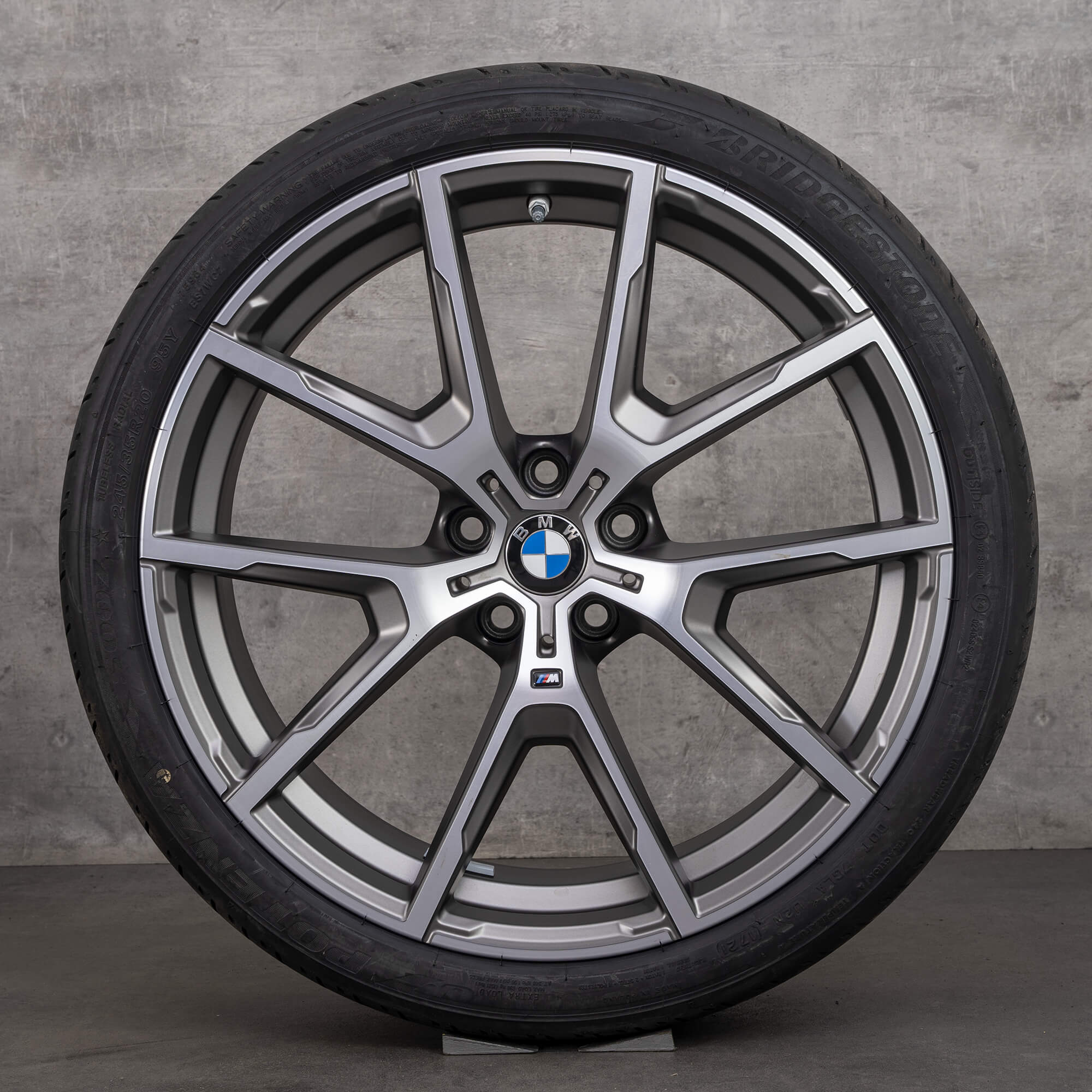 BMW 8 series G14 G15 summer wheels 20 inch tires rims 8072023 8072024