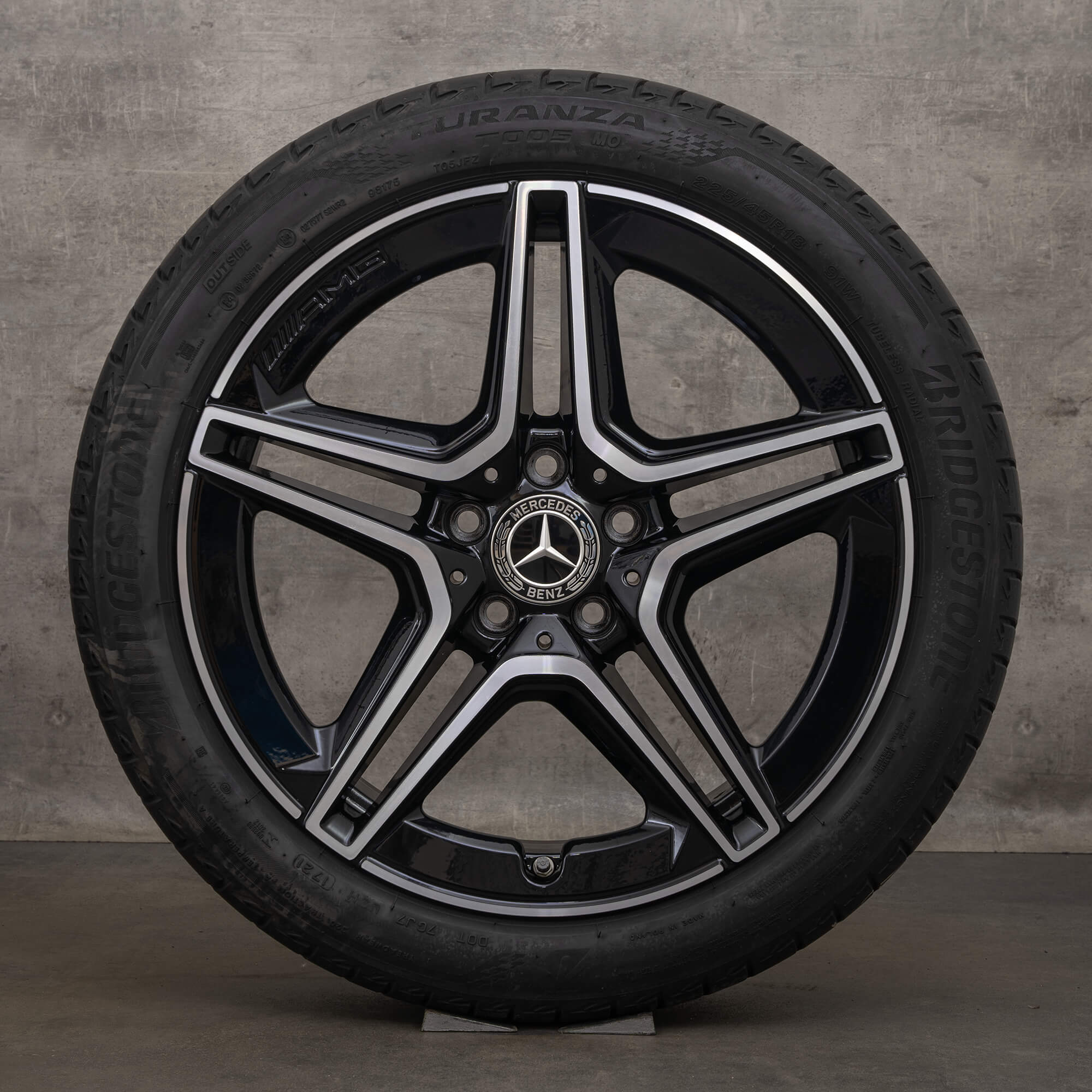 OEM AMG Mercedes Benz AB Class W177 W247 CLA X118 C118 18 inch summer tires rims wheels A1774011500 black high-sheen