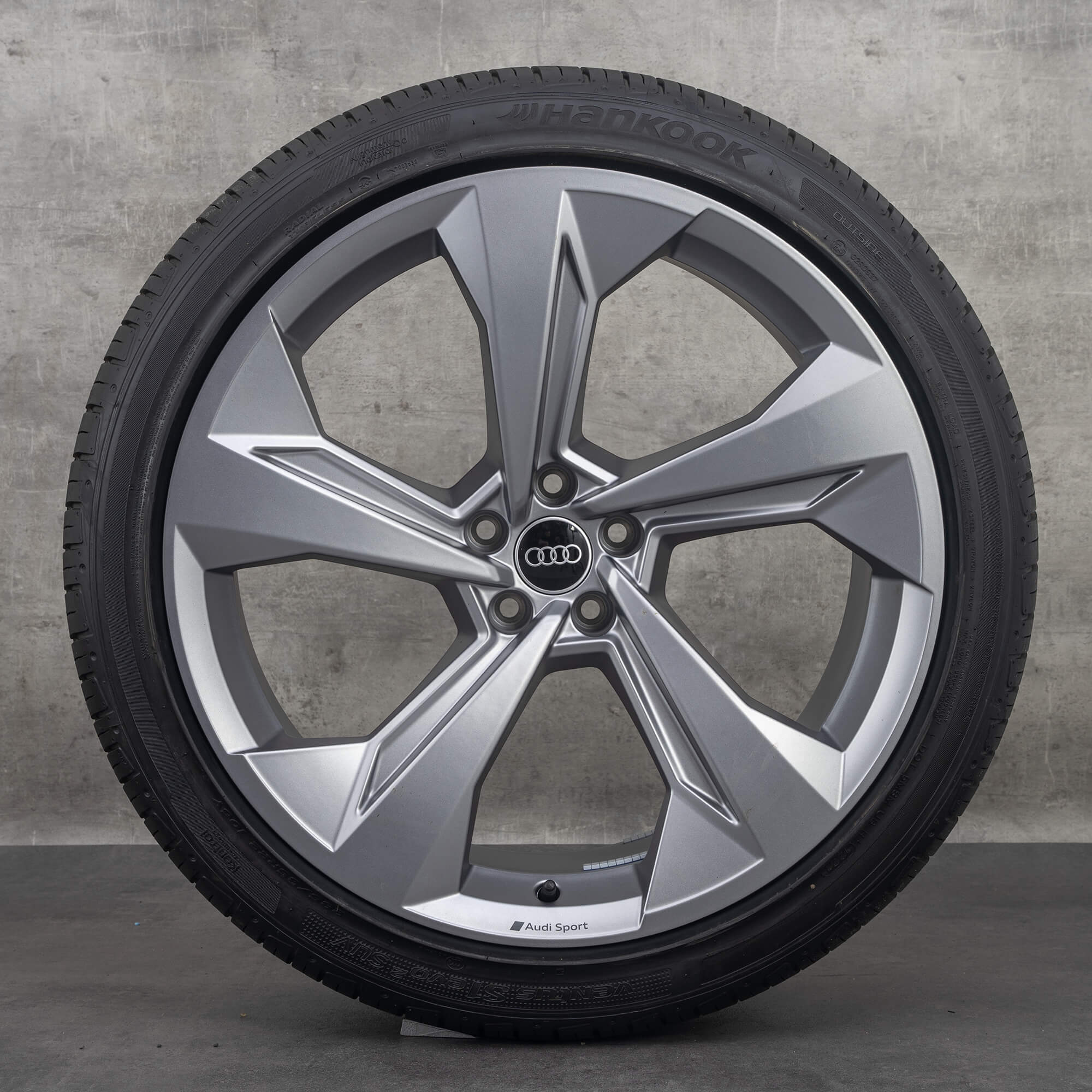 Audi 22 inch rims Q7 SQ7 4M summer tires summer wheels 4M0601025CD NEW