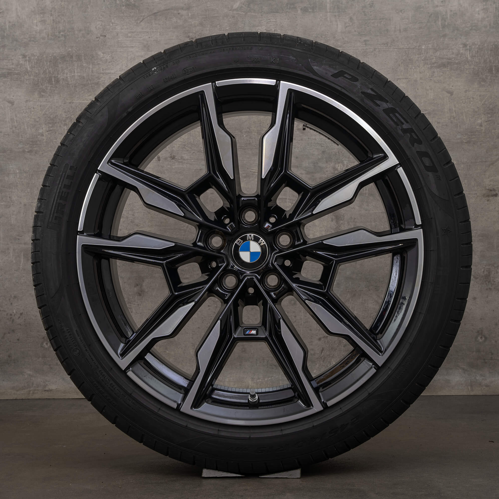 OEM BMW 4 Series i4 rims 19 inch G26 summer wheels Styling 861 M 8089227 8092356 jet black high gloss