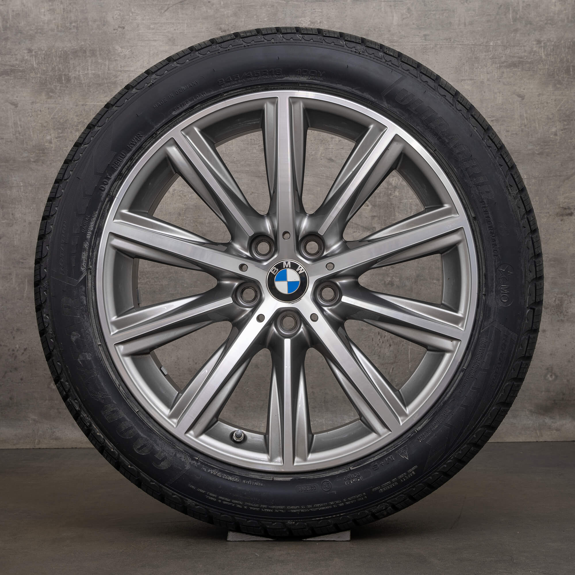 OEM BMW 5 Series G30 G31 18 inch rims winter tires styling 684 6874441 ferric grey wheels