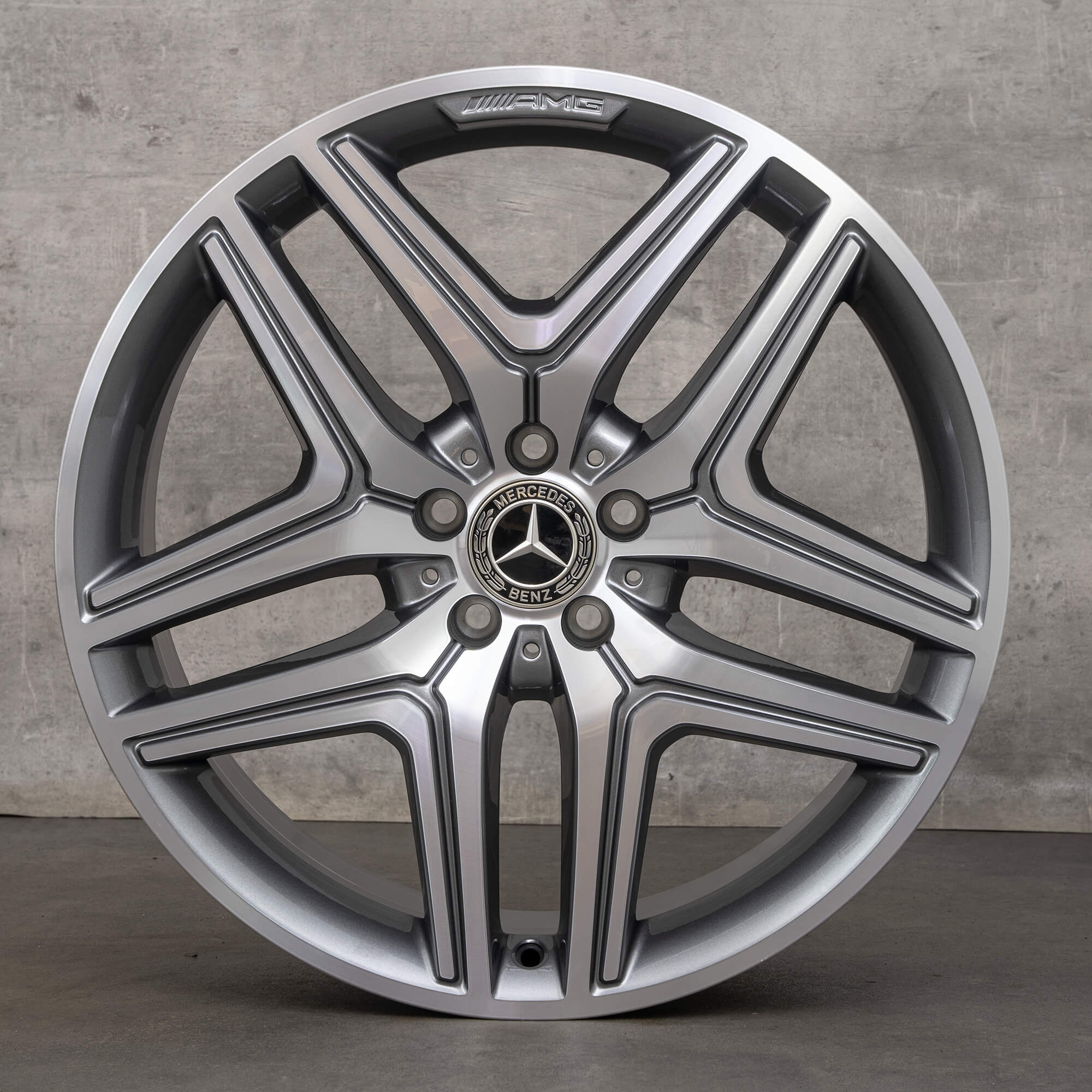 Mercedes GLA GLB 35 45 AMG X247 H247 20 inch alloy rims A2474012000 NEW