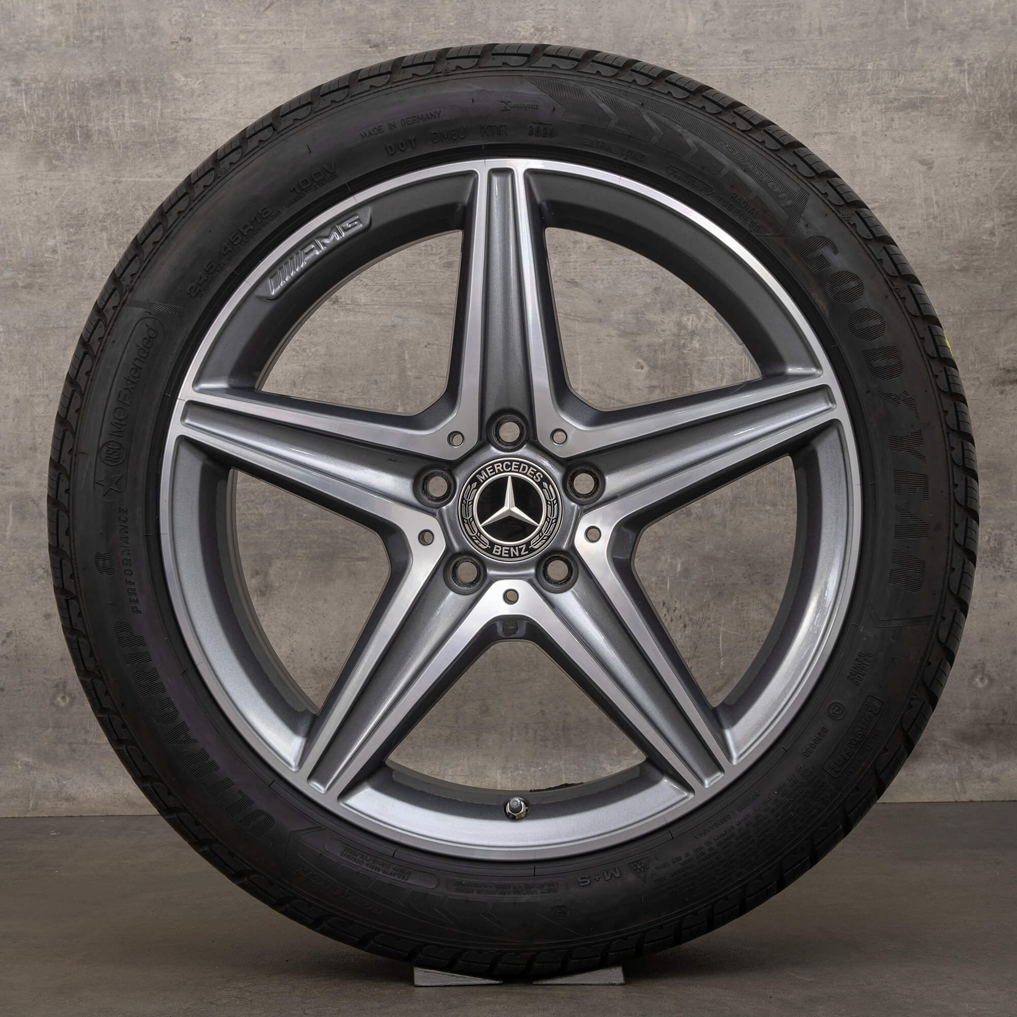 Originele AMG Mercedes W213 S213 C238 18 inch winterbanden velgen A2134011800