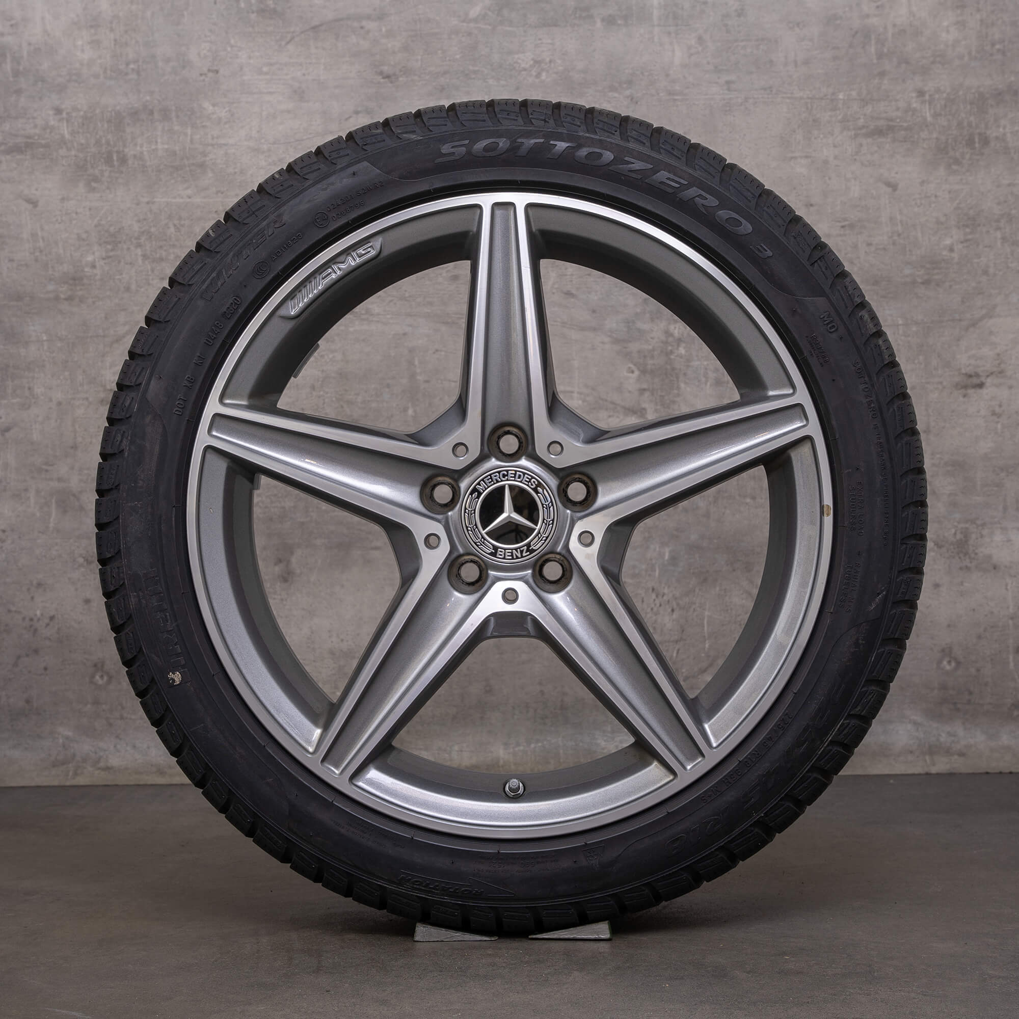 Originele Mercedes Benz C-klasse AMG wintervelgen 18 inch W205 S205 C205 A205 velgen A2054011100 himalayagrijs glanzend gedraaid