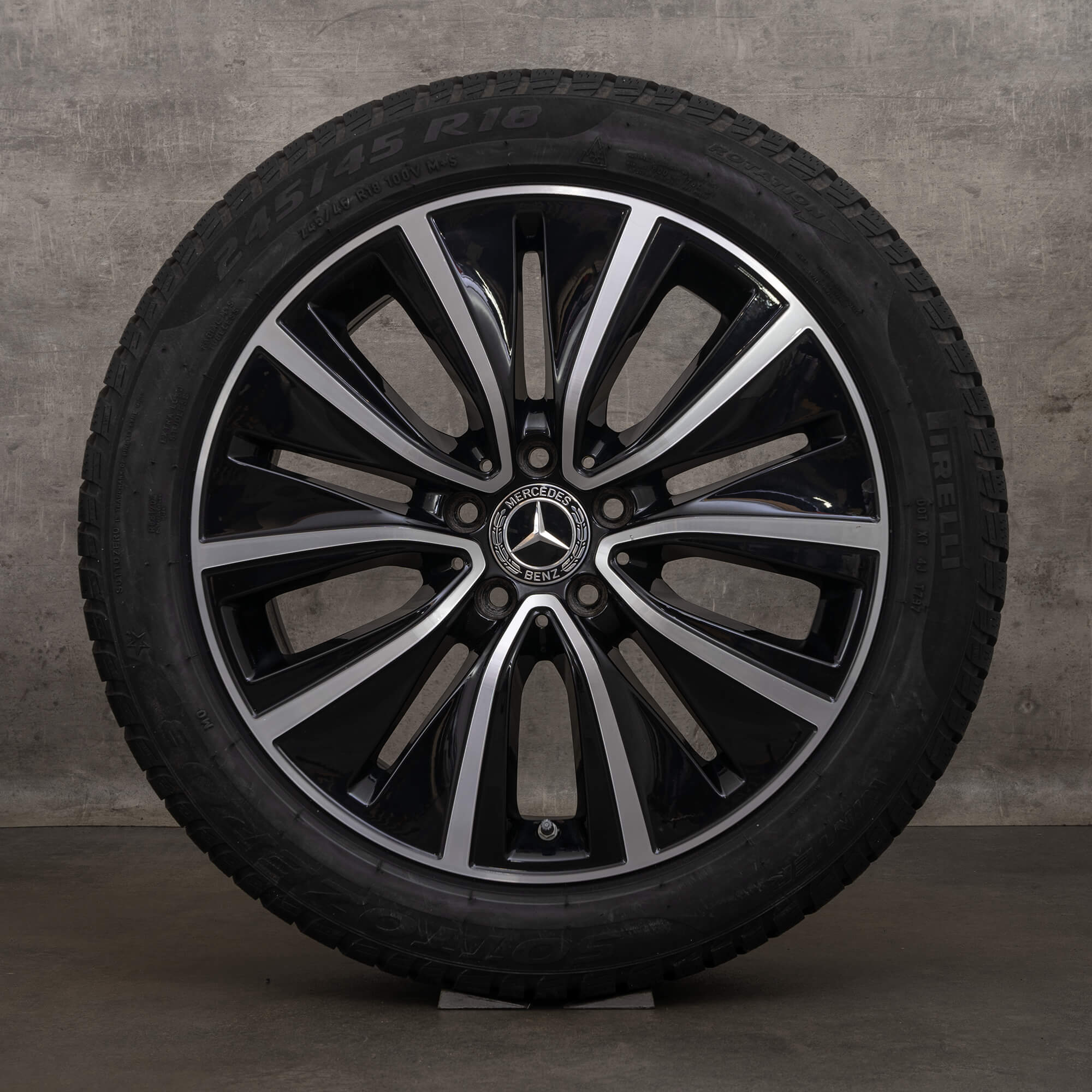 Originele Mercedes Benz CLS winterwielen 18 inch C257 velgen A2574010700 zwart hoogglans