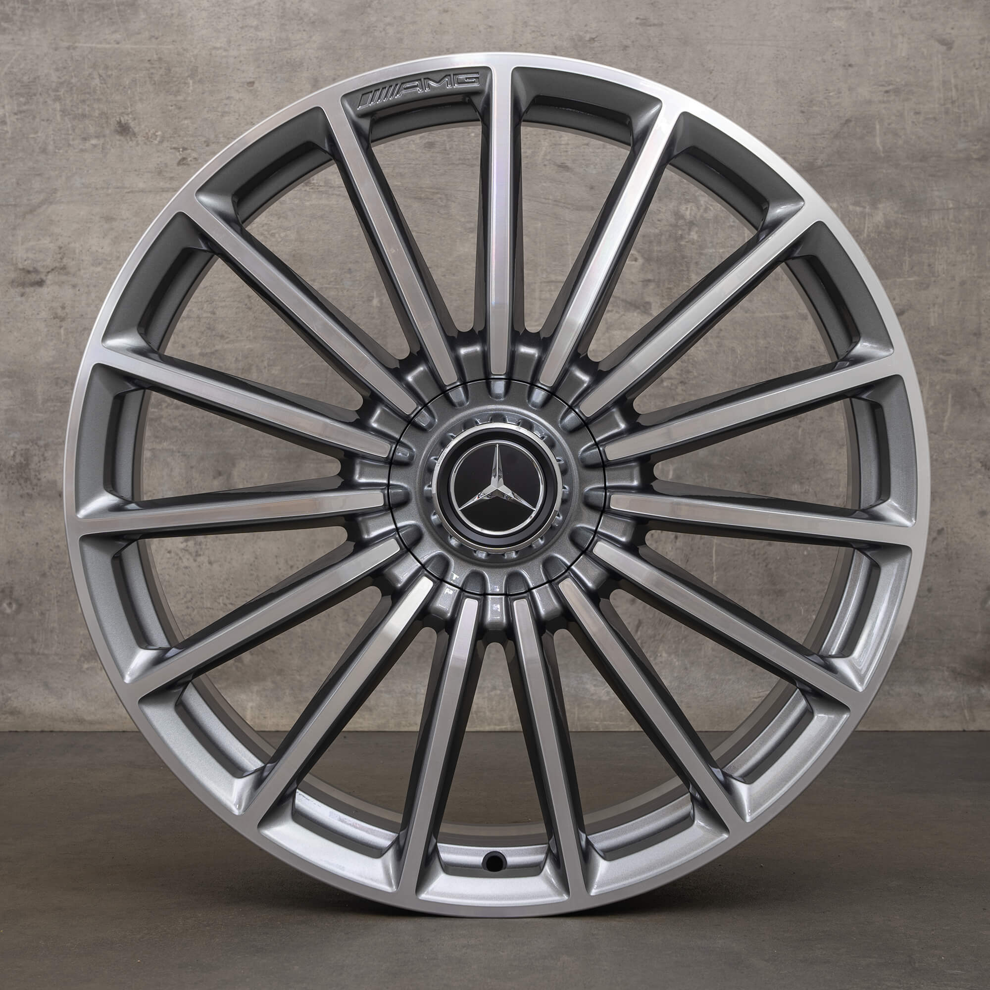 OEM AMG Mercedes Benz GLA35 45 X247 H247 21 inch rims A2474012200 himalaya grey high gloss NEW