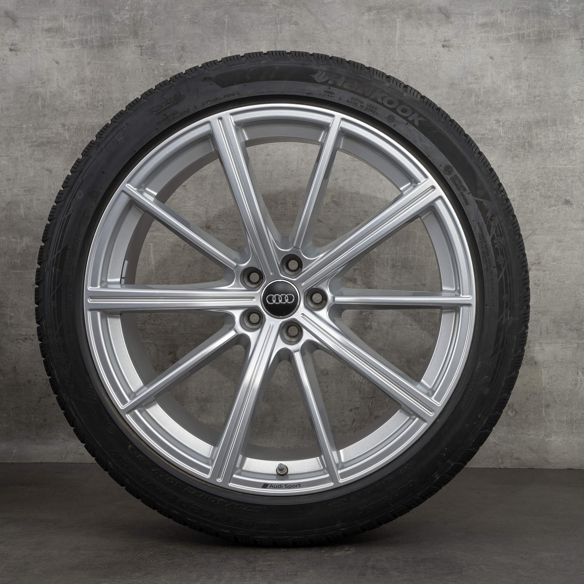 Jante Audi 22 inch RSQ8 4M8 anvelope de iarnă roți OEM 4M8601025AM