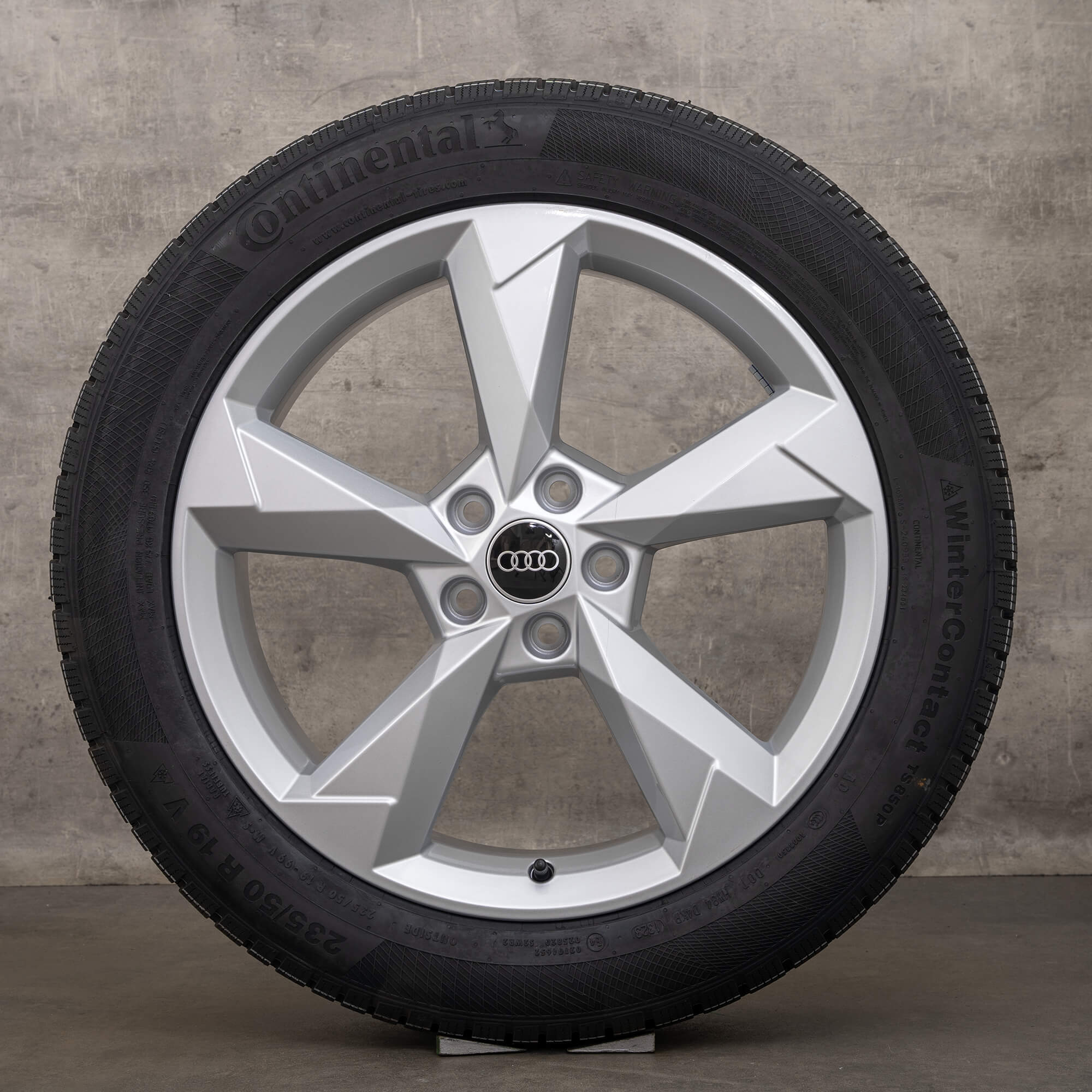 OEM Audi Q3 F3 19 inch winter tyres rims 83A601025N Dynamic silver NEW