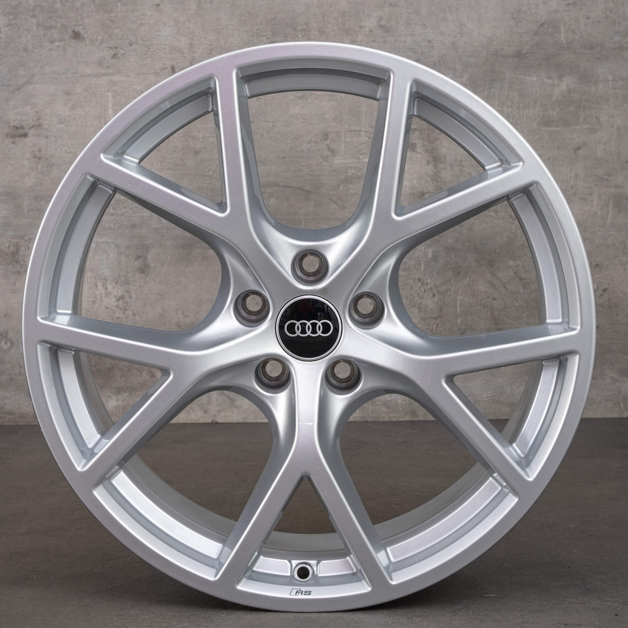 Audi 19 inch velgen RS3 8Y alloy 8Y0601025BR 8Y0601025BQ