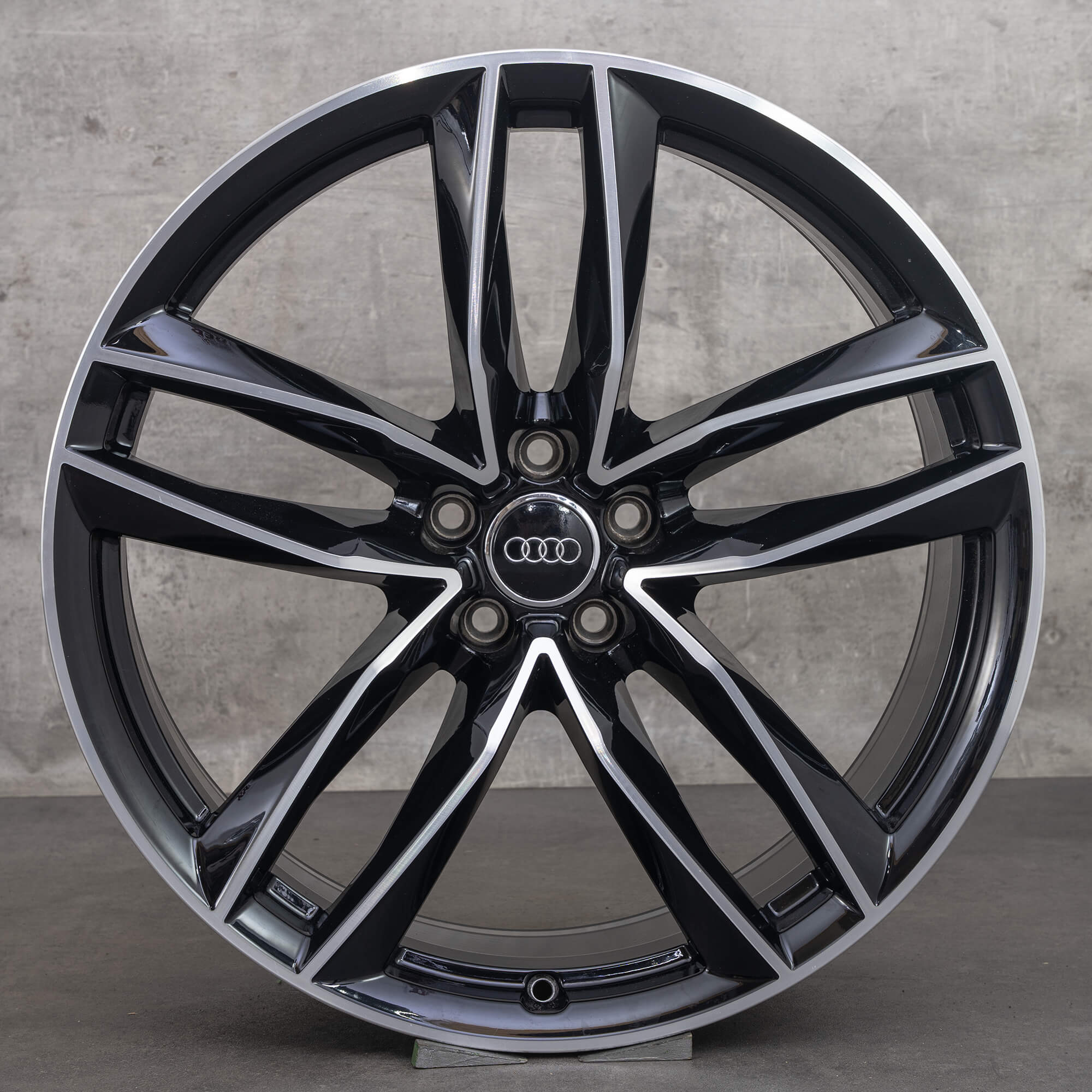 Audi 21 Zoll Felgen RS6 4G C7 Alufelgen S line 4G0601025CG 9,5 x 21 ET 25