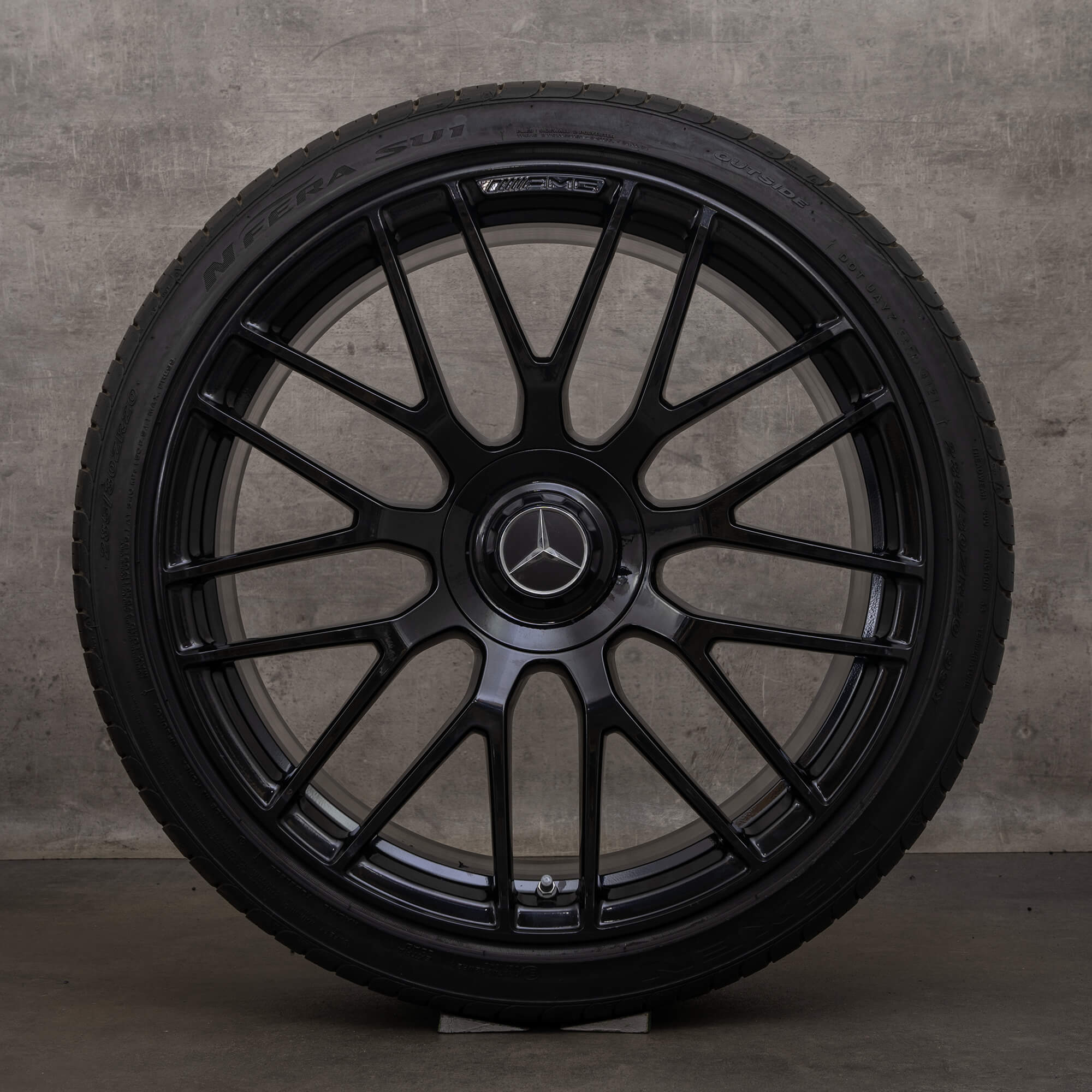 Cerchi originali Mercedes Benz Classe C AMG 19 pollici C63 & S C205 A205 cerchi invernali A2054015900 nero lucido