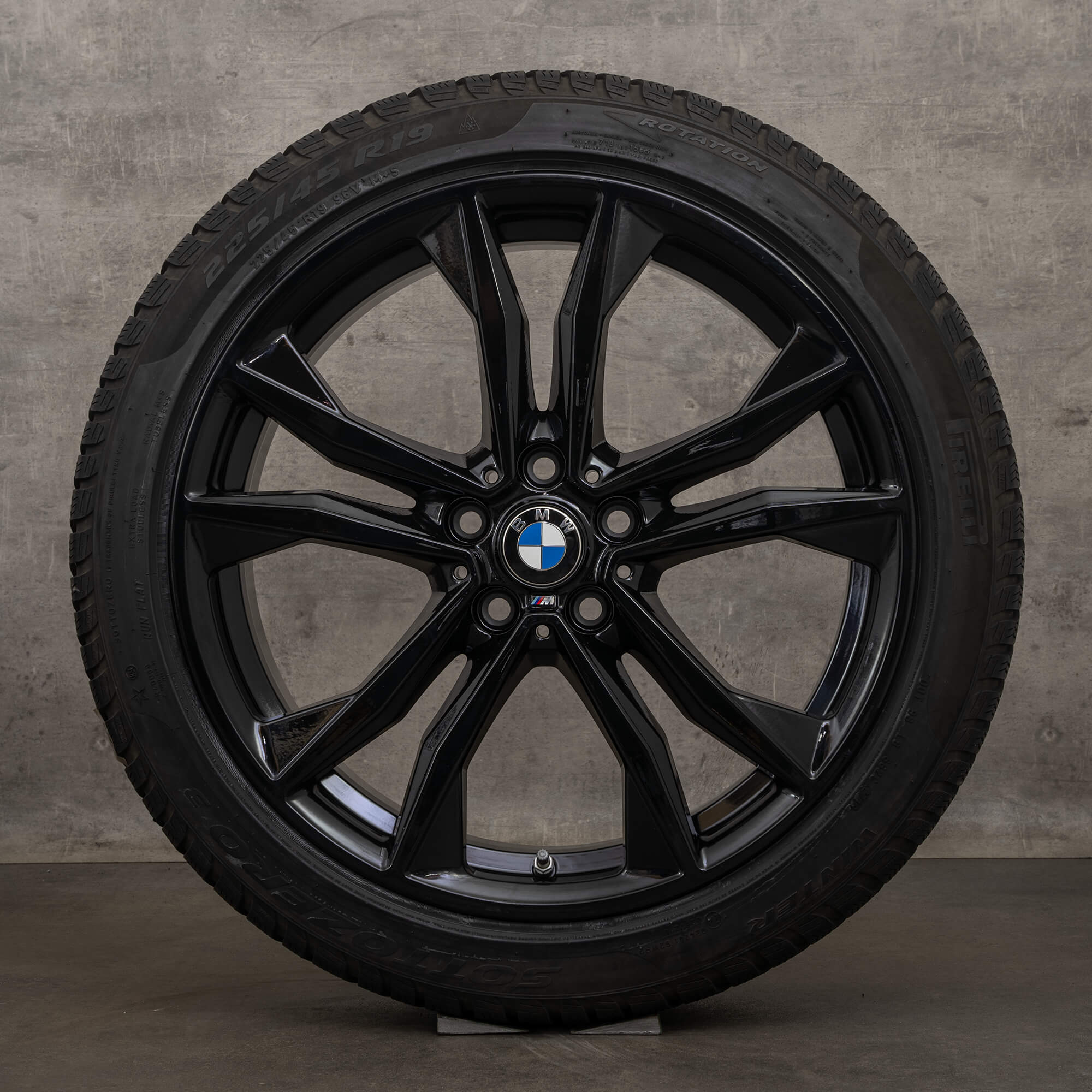 Original BMW X1 X2 Winterräder 19 Zoll F48 F39 Felgen Styling 715 M 8008616 schwarz hochglanz