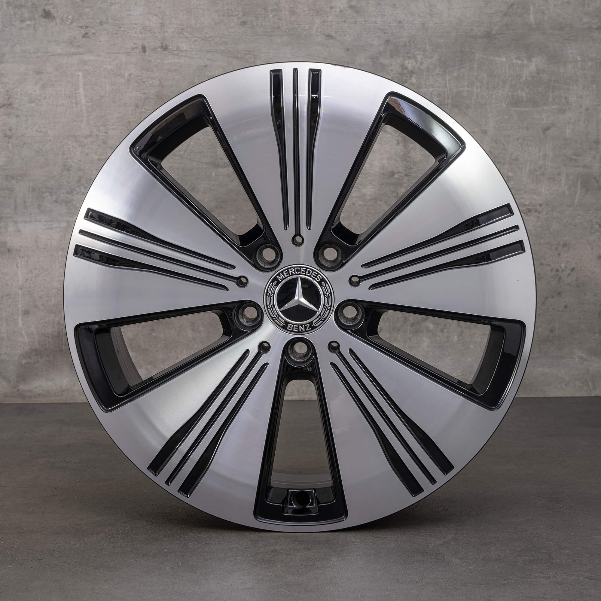 Jante Mercedes Benz 18 inch EQA H243 EQB X243 jante aluminiu A2434010100