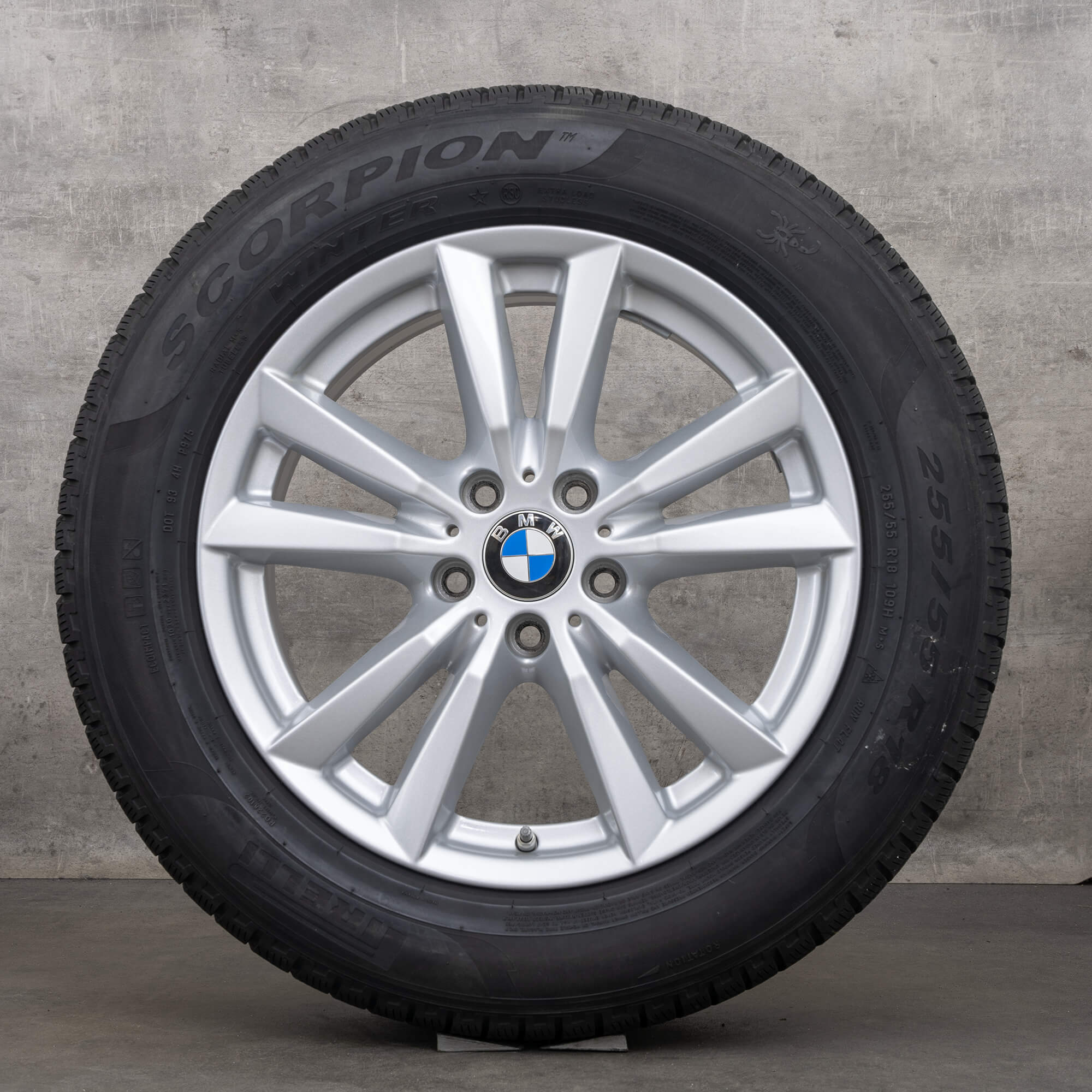 BMW X5 F15 Styling 446 vinterhjul 18 tums vinterdäck fälgar 6853952