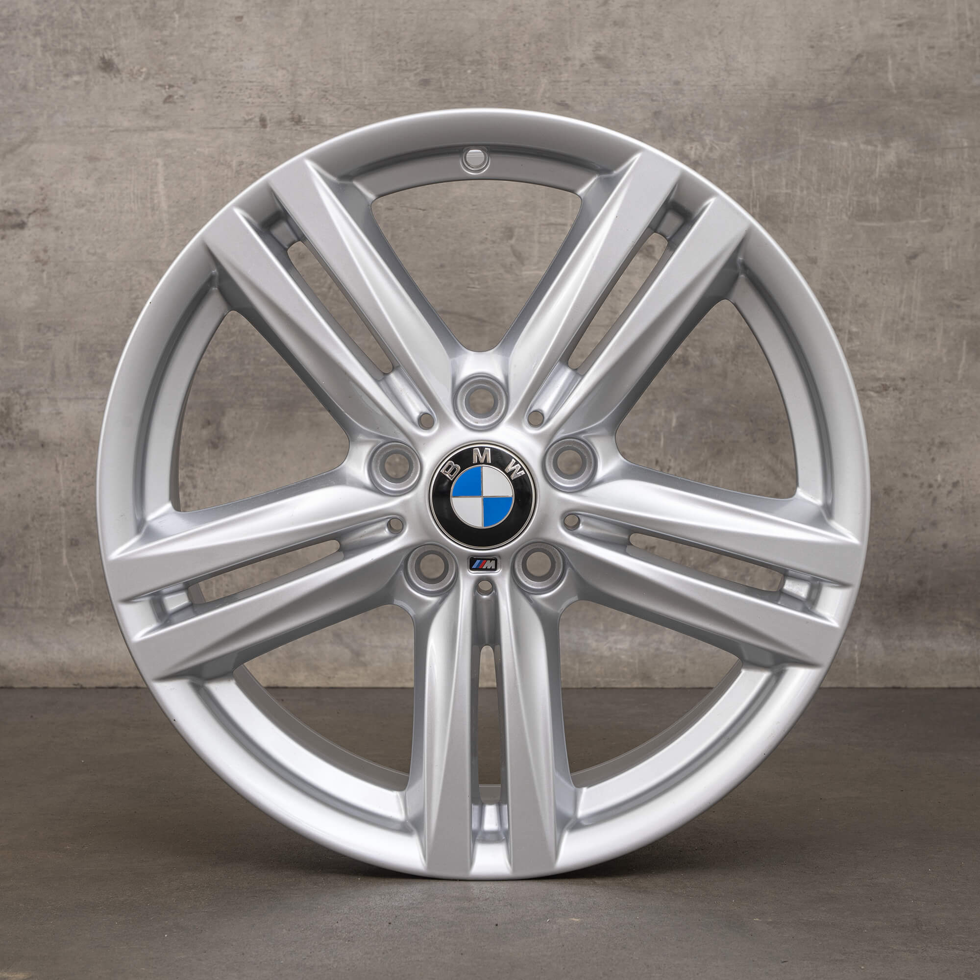 Original BMW 1 Series F20 F21 2 F22 F23 18 inch rims 386 M 7845852 7845853