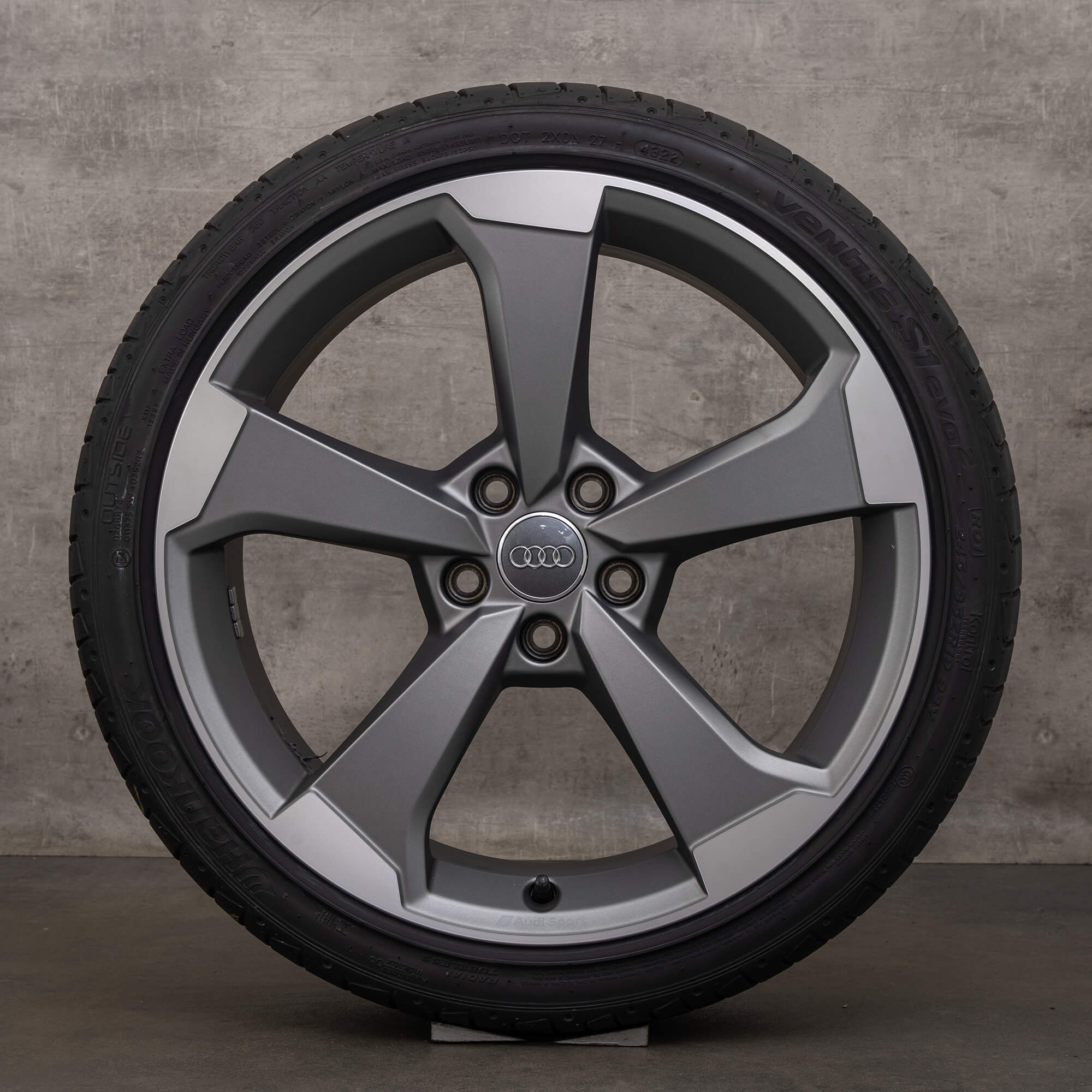 Jante originale Audi A4 19 inch B9 8W anvelope de vara rotor 8W0601025CG roti