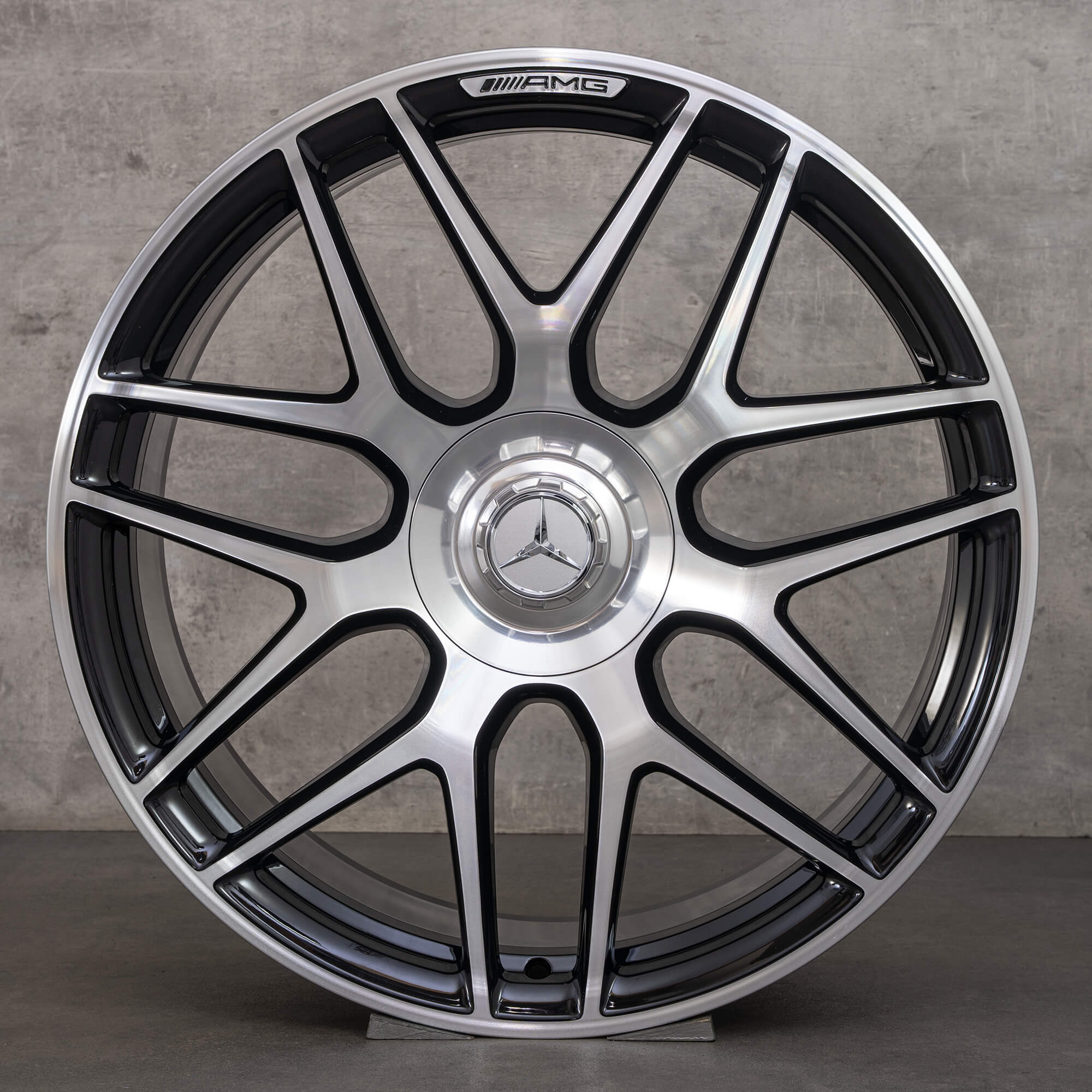 AMG 22 inch Mercedes Benz rims G-Class W463A G63 A4634012000 cross spoke NEW