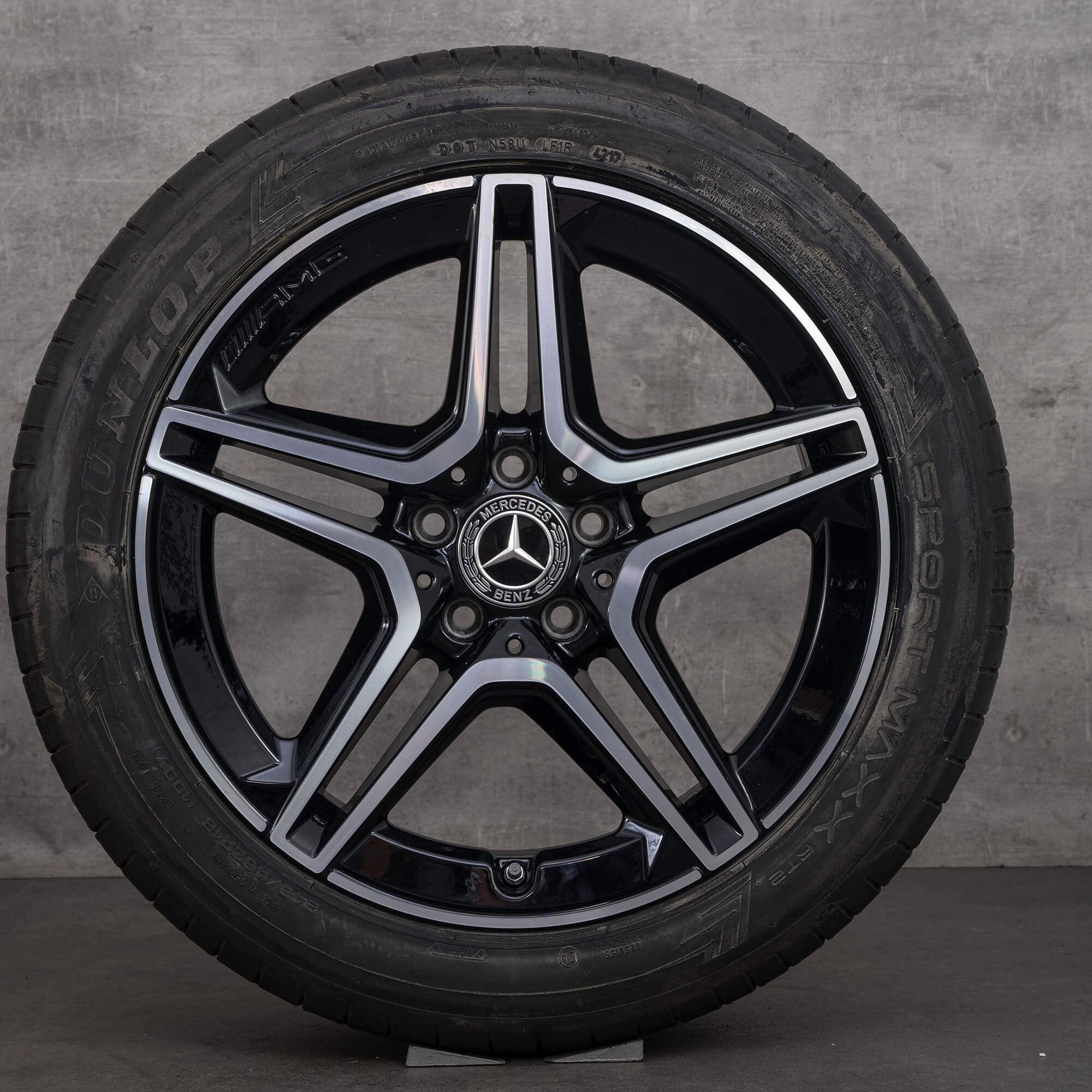 AMG Mercedes Benz E-Klasse W213 W238 zomerwielen zomerbanden 18 inch velgen