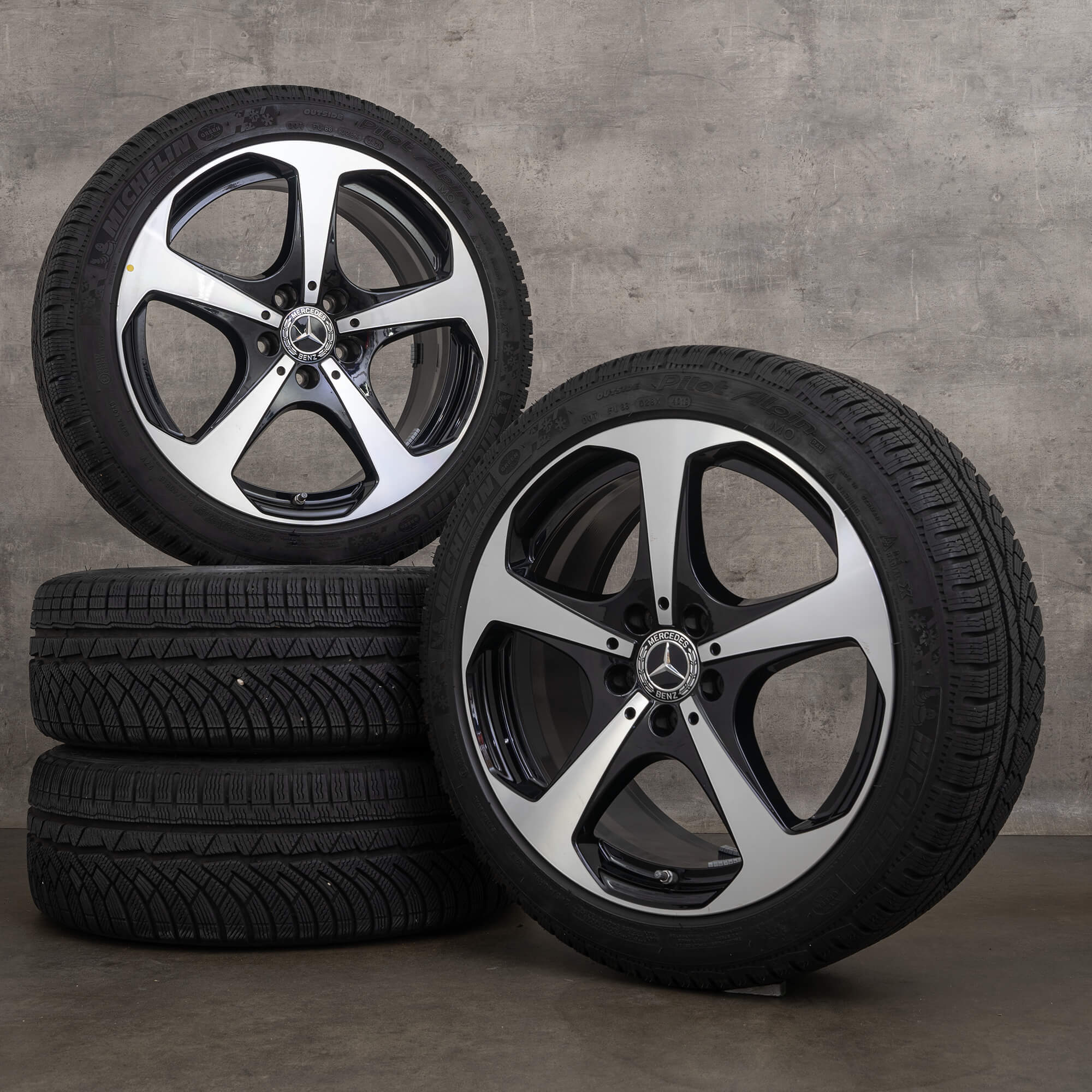 Originele Mercedes Benz C-Klasse winterwielen 18 inch W205 S205 A205 C205 velgen A2054014600 A2054014700 zwart hoogglans