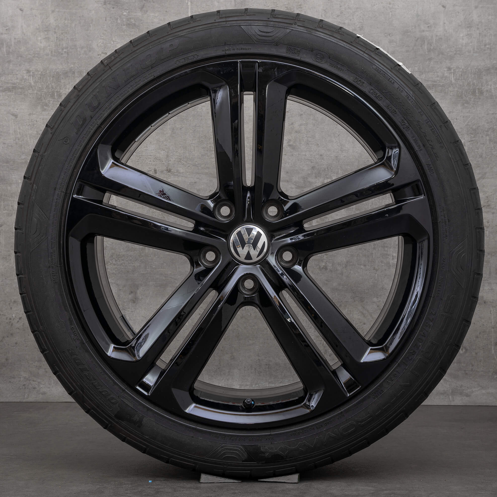 VW Touareg 7P zomerwielen 21 inch velgen Mallory zomerbanden 7P6601025N